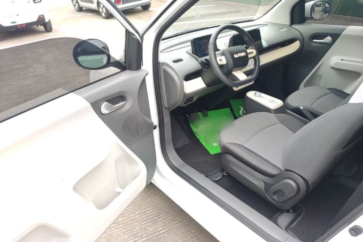 Used CHANGAN NEVO Lumin 2023 301km Honey Dew Edition Driver Seat