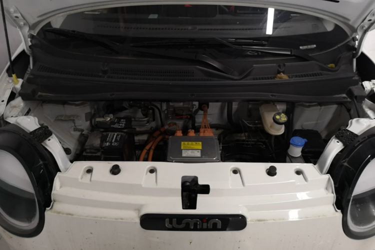 Used CHANGAN NEVO Lumin 2023 301km Honey Dew Edition Engine Bay