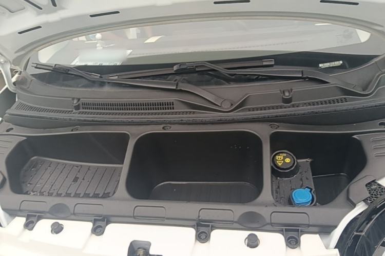 Used CHANGAN NEVO Lumin 2023 205km Xiangqin Version Engine Bay