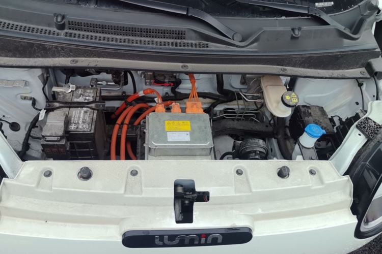 Used CHANGAN NEVO Lumin 2023 301km Honey Dew Edition Engine Bay