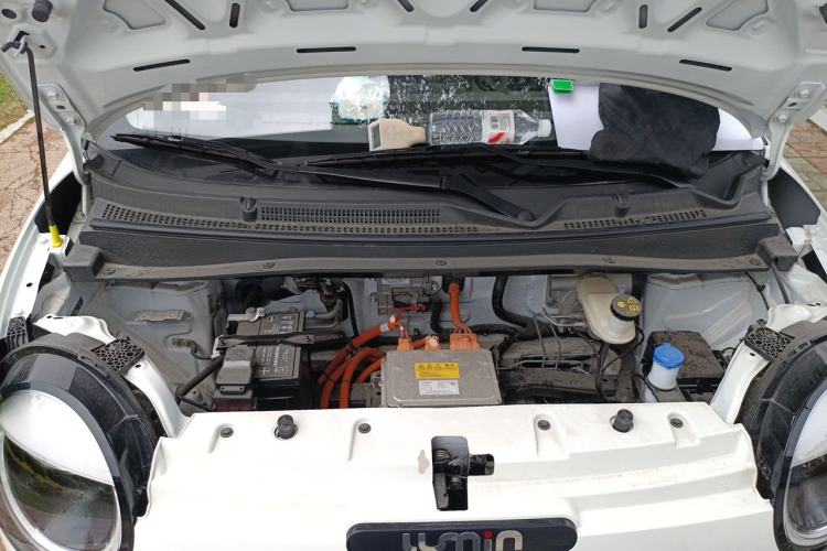 Used CHANGAN NEVO Lumin 2023 301km Honey Dew Edition Engine Bay