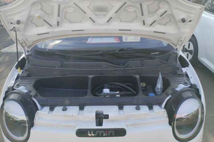 Used CHANGAN NEVO Lumin 2023 301km Honey Dew Edition Engine Bay