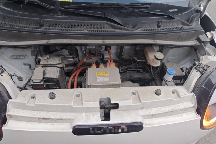 Used CHANGAN NEVO Lumin 2023 301km Honey Dew Edition Engine Bay
