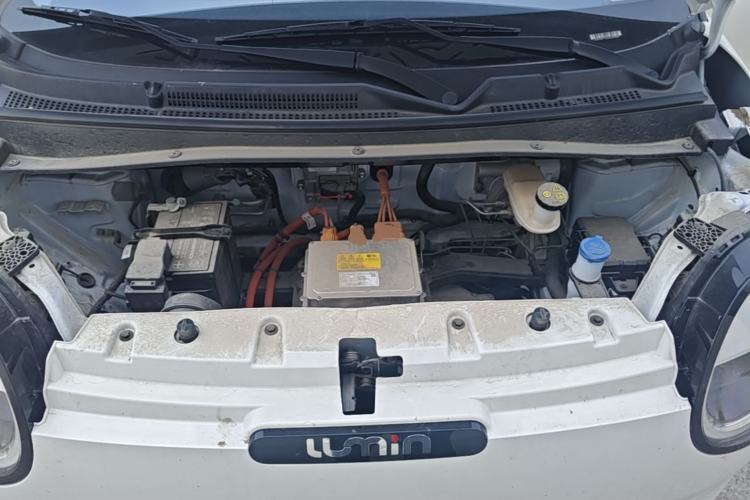 Used CHANGAN NEVO Lumin 2023 301km Honey Dew Edition Engine Bay