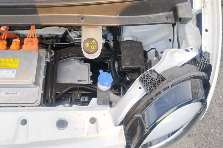 Used CHANGAN NEVO Lumin 2023 205km Xiangqin Version Engine Bay Left
