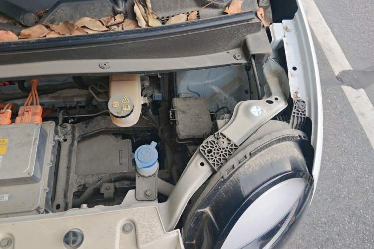Used CHANGAN NEVO Lumin 2023 205km Xiangqin Version Engine Bay Left