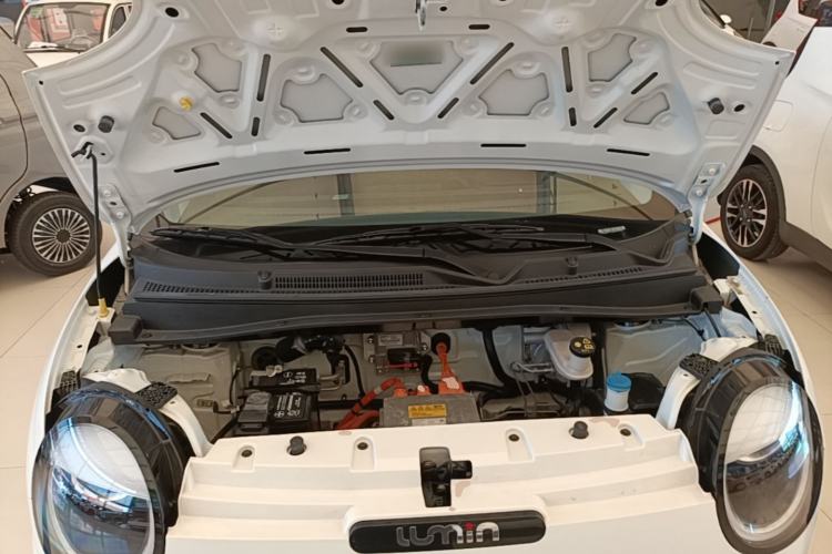 Used CHANGAN NEVO Lumin 2023 301km Honey Dew Edition Engine Bay