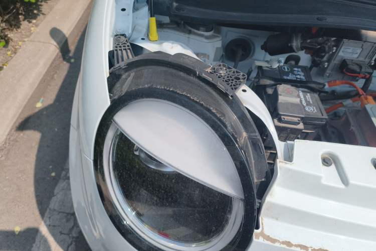Used CHANGAN NEVO Lumin 2023 205km Xiangqin Version Engine Bay Right