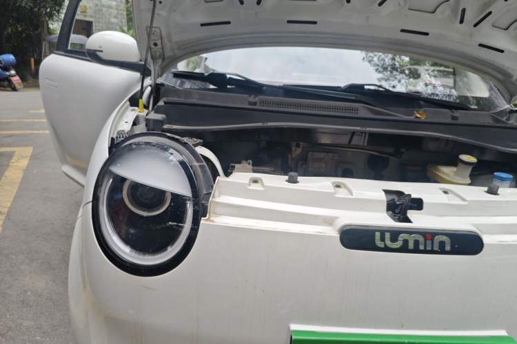 Used CHANGAN NEVO Lumin 2023 205km Xiangqin Version Engine Bay Right