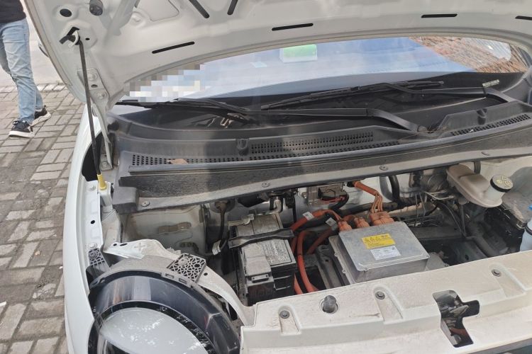 Used CHANGAN NEVO Lumin 2023 205km Xiangqin Version Engine Bay Right