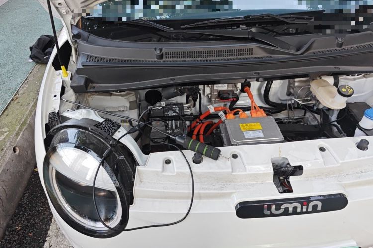 Used CHANGAN NEVO Lumin 2023 205km Xiangqin Version Engine Bay Right