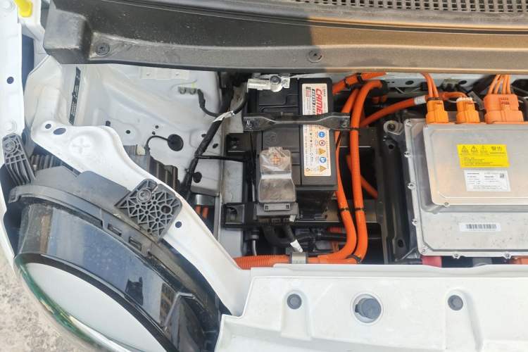 Used CHANGAN NEVO Lumin 2023 205km Xiangqin Version Engine Bay Right