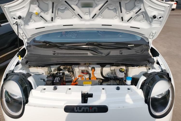 Used CHANGAN NEVO Lumin 2023 301km Honey Dew Edition Engine Bay