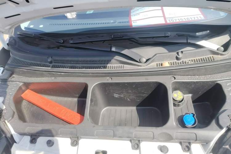 Used CHANGAN NEVO Lumin 2023 205km Xiangqin Version Engine Bay