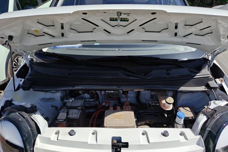 Used CHANGAN NEVO Lumin 2023 205km Xiangqin Version Engine Bay
