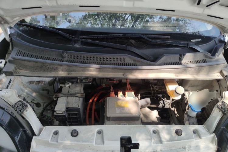 Used CHANGAN NEVO Lumin 2023 301km Honey Dew Edition Engine Bay