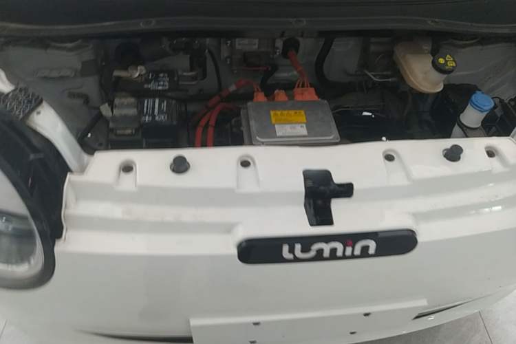 Used CHANGAN NEVO Lumin 2023 205km Xiangqin Version Engine Bay