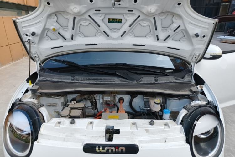 Used CHANGAN NEVO Lumin 2023 301km Honey Dew Edition Engine Bay