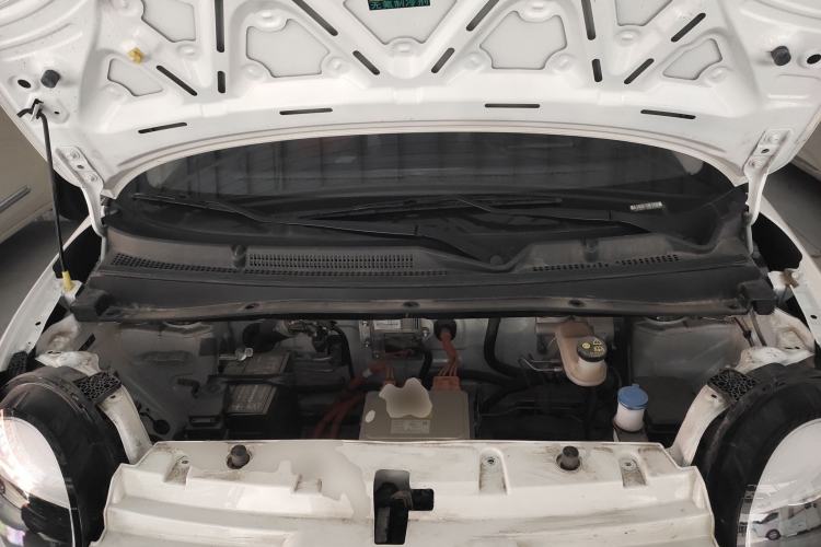 Used CHANGAN NEVO Lumin 2023 301km Honey Dew Edition Engine Bay
