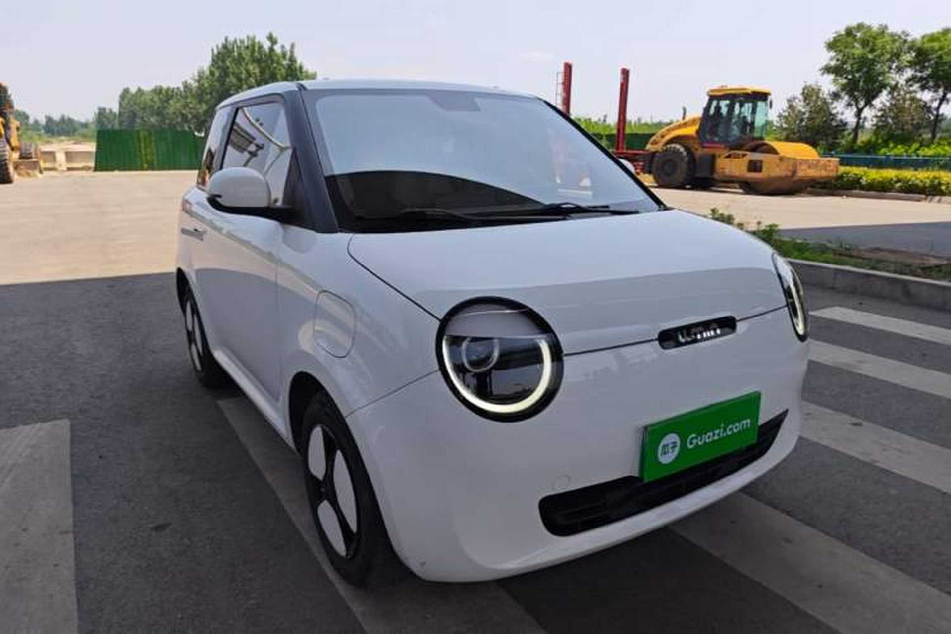Used CHANGAN NEVO Lumin 2023 205km Xiangqin Version Exterior 1