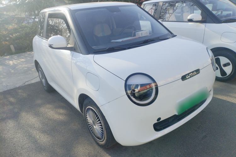 Used CHANGAN NEVO Lumin 2023 301km Honey Dew Edition Exterior 1