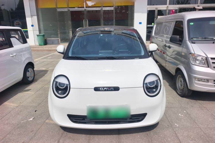 Used CHANGAN NEVO Lumin 2023 301km Honey Dew Edition Exterior 1
