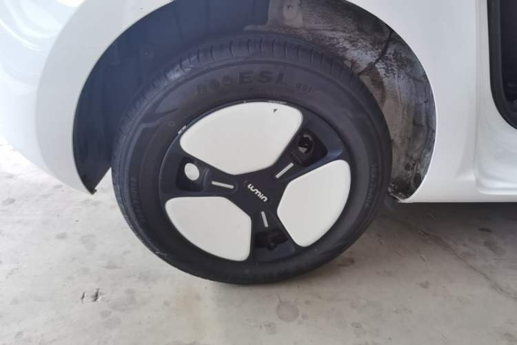 Used CHANGAN NEVO Lumin 2023 205km Xiangqin Version Exterior 3