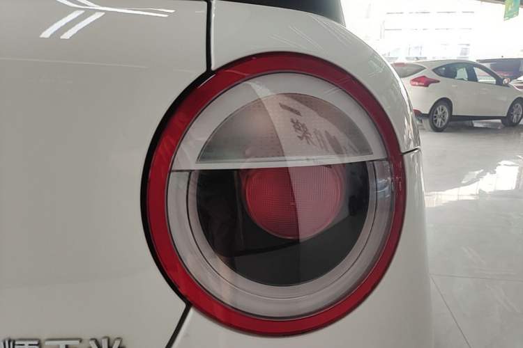 Used CHANGAN NEVO Lumin 2023 205km Xiangqin Version Exterior 3