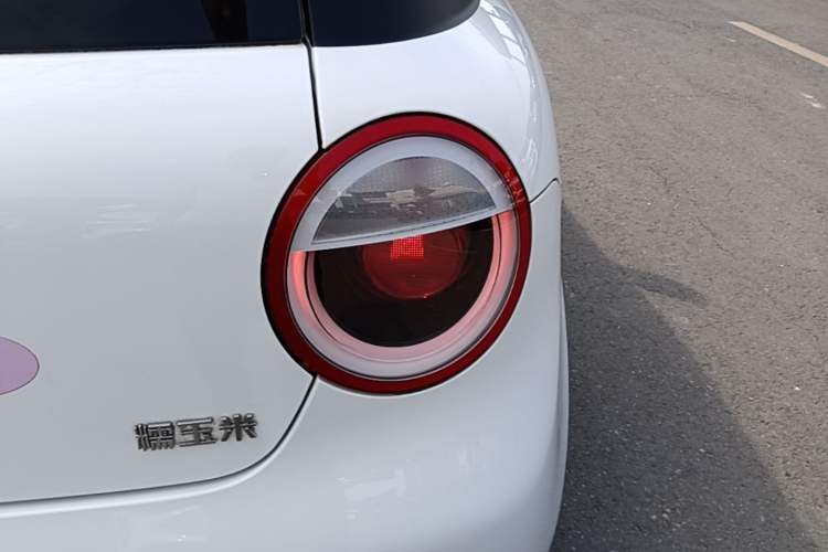 Used CHANGAN NEVO Lumin 2023 301km Honey Dew Edition Exterior 3