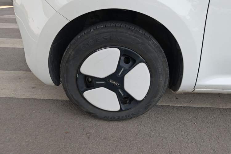 Used CHANGAN NEVO Lumin 2023 205km Xiangqin Version Exterior 4