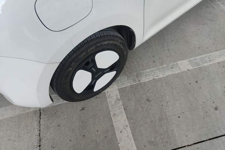 Used CHANGAN NEVO Lumin 2023 205km Xiangqin Version Exterior 4