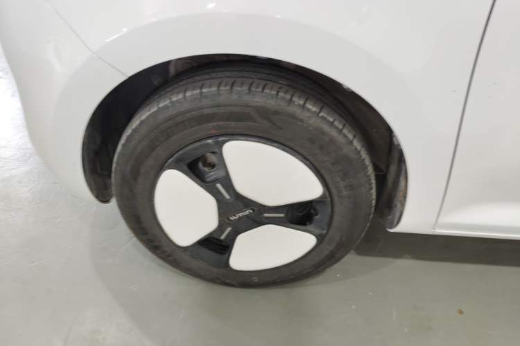 Used CHANGAN NEVO Lumin 2023 205km Xiangqin Version Exterior 4