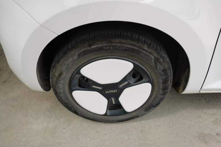 Used CHANGAN NEVO Lumin 2023 205km Xiangqin Version Exterior 4