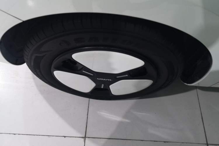 Used CHANGAN NEVO Lumin 2023 205km Xiangqin Version Exterior 4