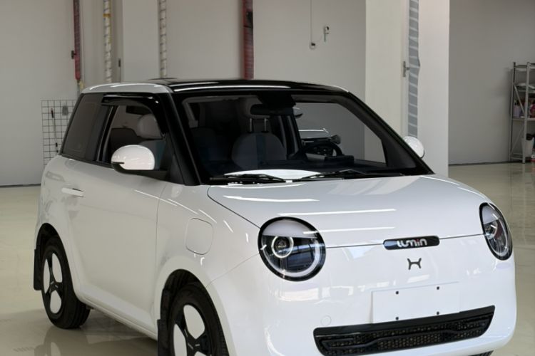 Used CHANGAN NEVO Lumin 2023 301km Honey Dew Edition Exterior 4