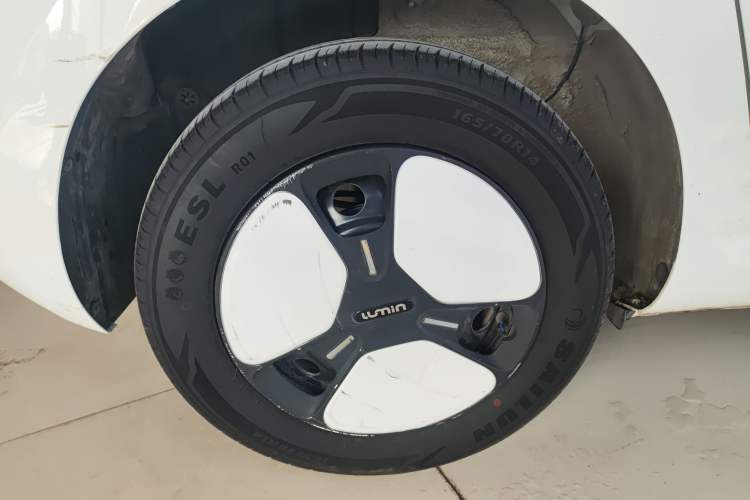 Used CHANGAN NEVO Lumin 2023 205km Xiangqin Version Exterior 5