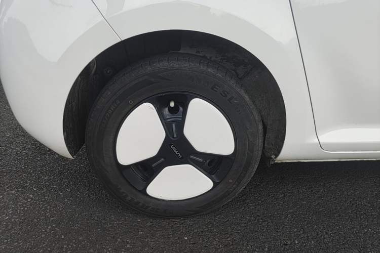 Used CHANGAN NEVO Lumin 2023 205km Xiangqin Version Exterior 5