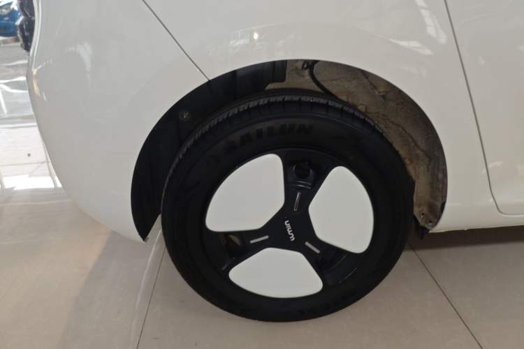 Used CHANGAN NEVO Lumin 2023 205km Xiangqin Version Exterior 5