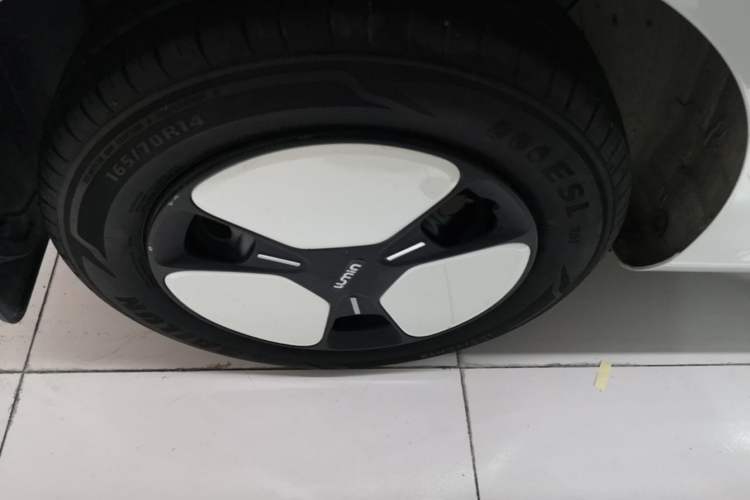 Used CHANGAN NEVO Lumin 2023 205km Xiangqin Version Exterior 5