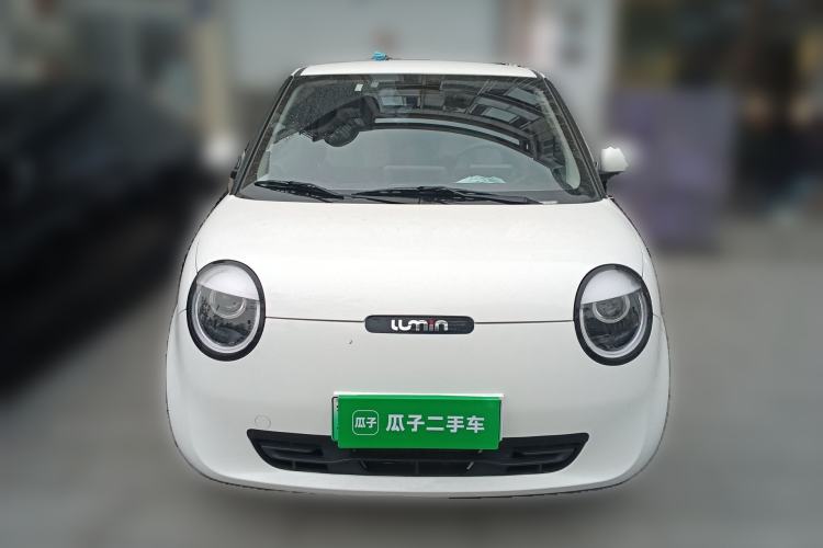 Used CHANGAN NEVO Lumin 2023 301km Honey Dew Edition Front