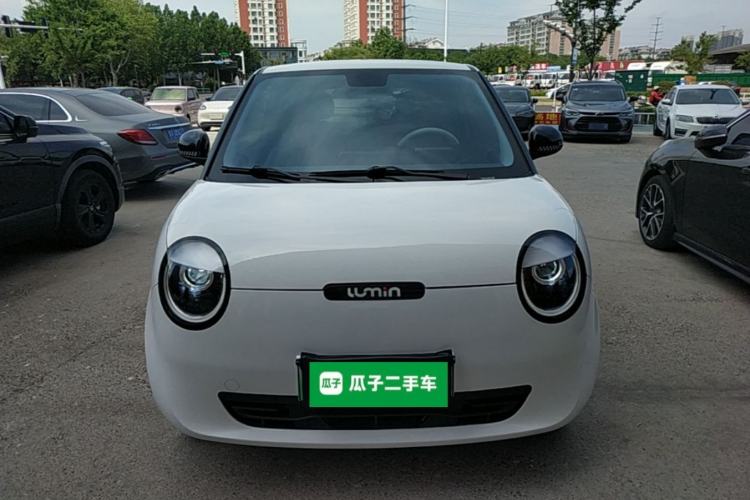 Used CHANGAN NEVO Lumin 2023 205km Xiangqin Version Front