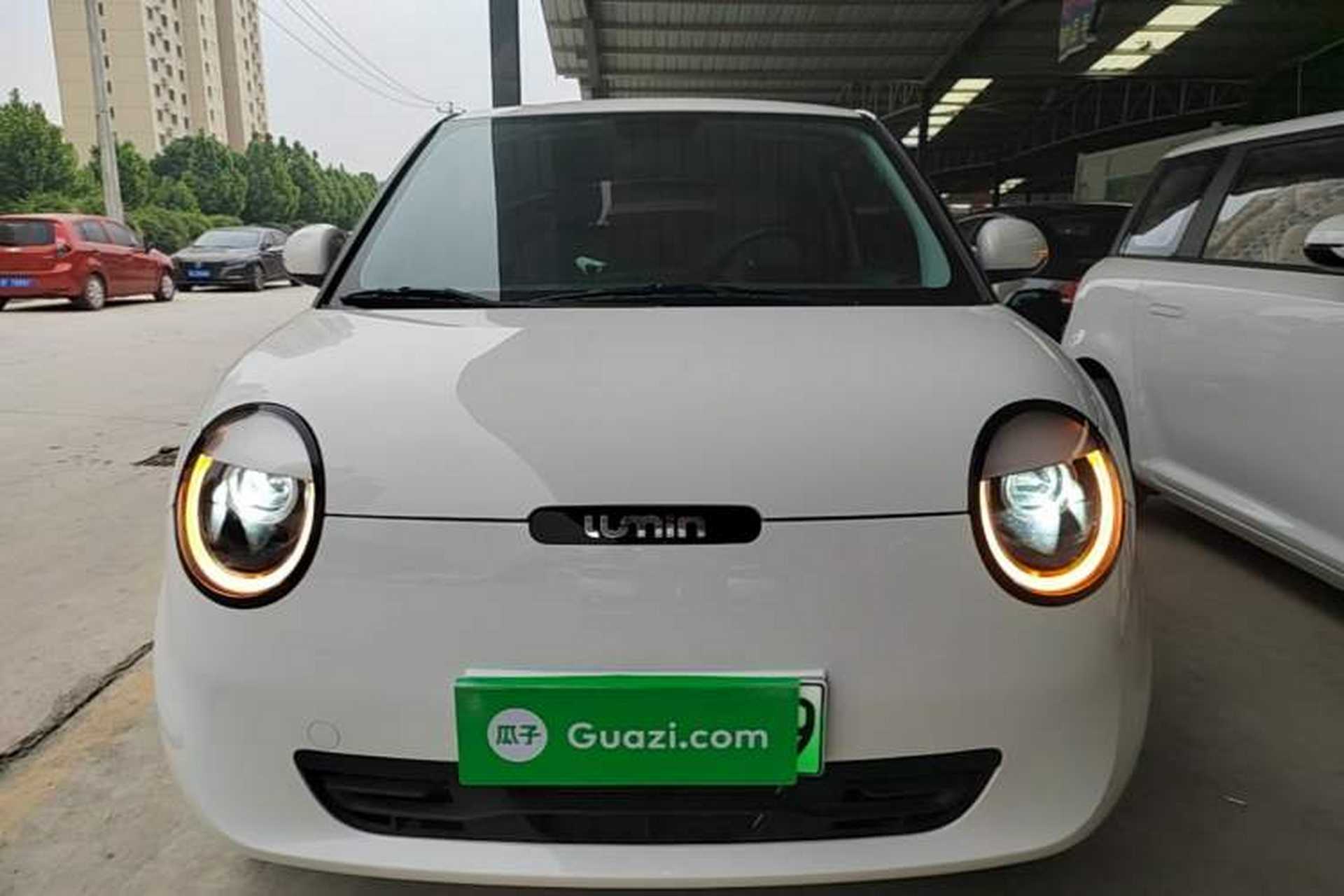 Used CHANGAN NEVO Lumin 2023 205km Xiangqin Version Front