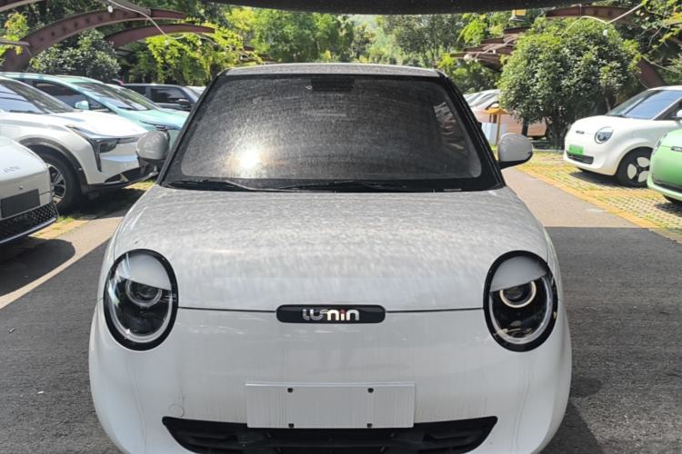 Used CHANGAN NEVO Lumin 2023 301km Honey Dew Edition Front