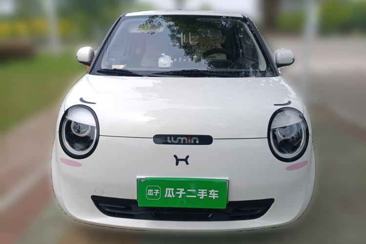 Used CHANGAN NEVO Lumin 2023 301km Honey Dew Edition Front