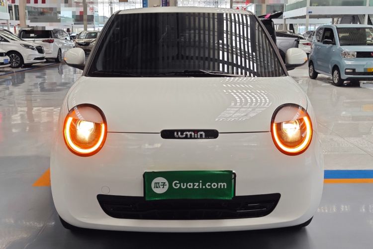 Used CHANGAN NEVO Lumin 2023 301km Honey Dew Edition Front