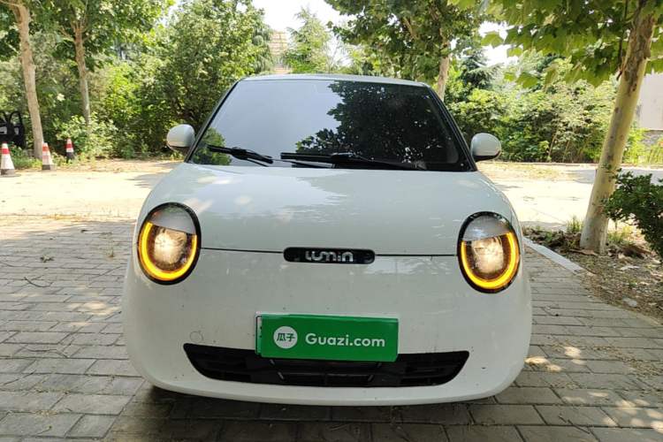 Used CHANGAN NEVO Lumin 2023 205km Xiangqin Version Front