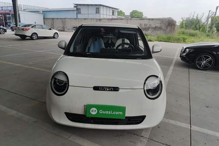 Used CHANGAN NEVO Lumin 2023 205km Xiangqin Version Front