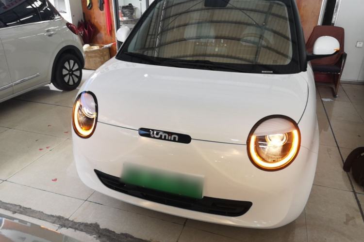 Used CHANGAN NEVO Lumin 2023 205km Xiangqin Version Front