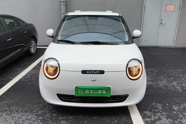 Used CHANGAN NEVO Lumin 2023 205km Xiangqin Version Front