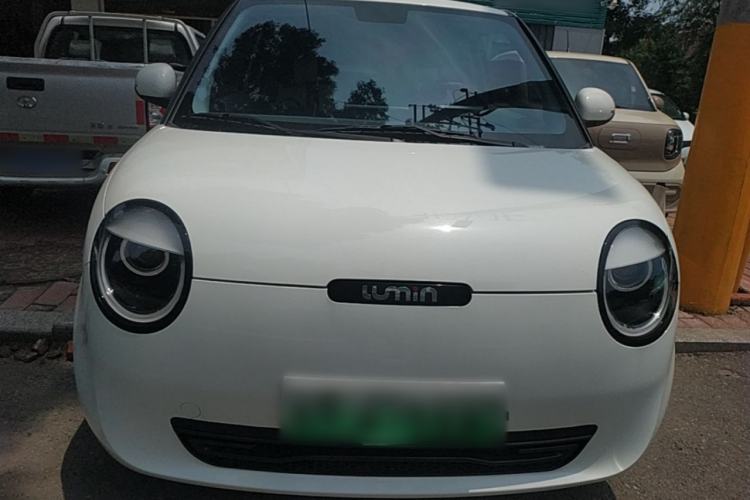 Used CHANGAN NEVO Lumin 2023 205km Xiangqin Version Front